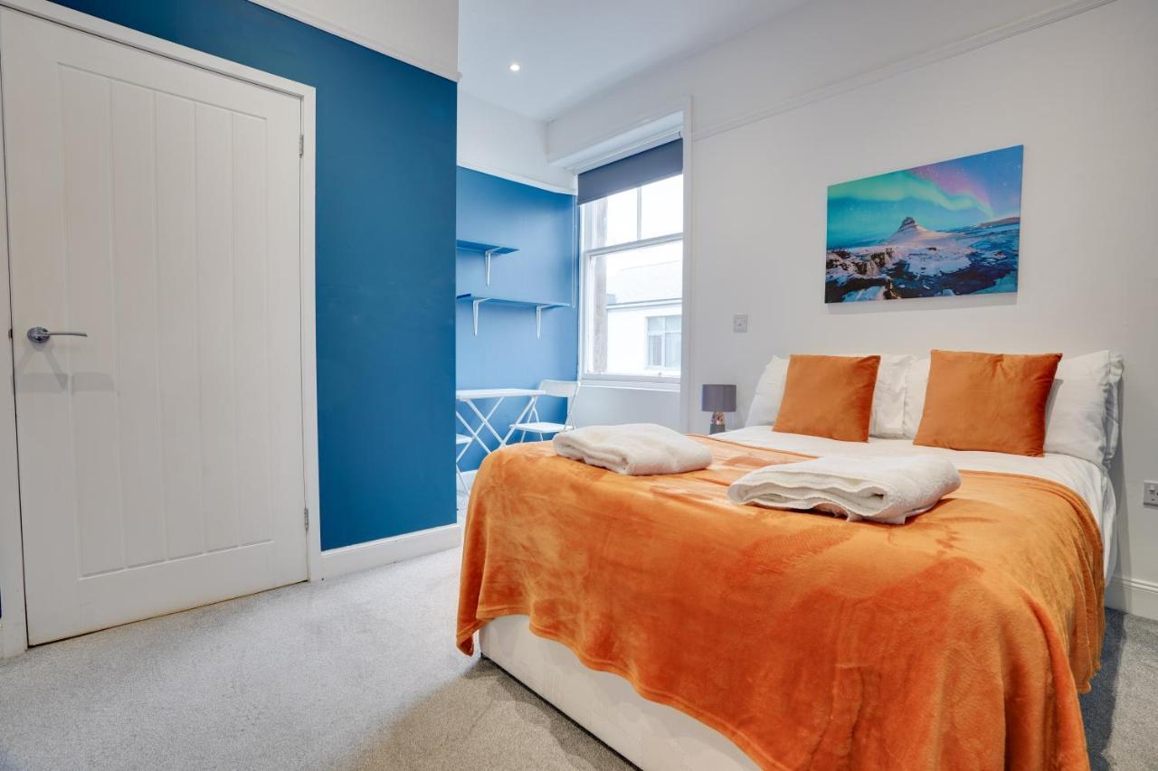 Homesly Guest Rooms, Comfortable En-Suite Guest Rooms With Free Parking And Self Check-In Berwick Upon Tweed Eksteriør bilde