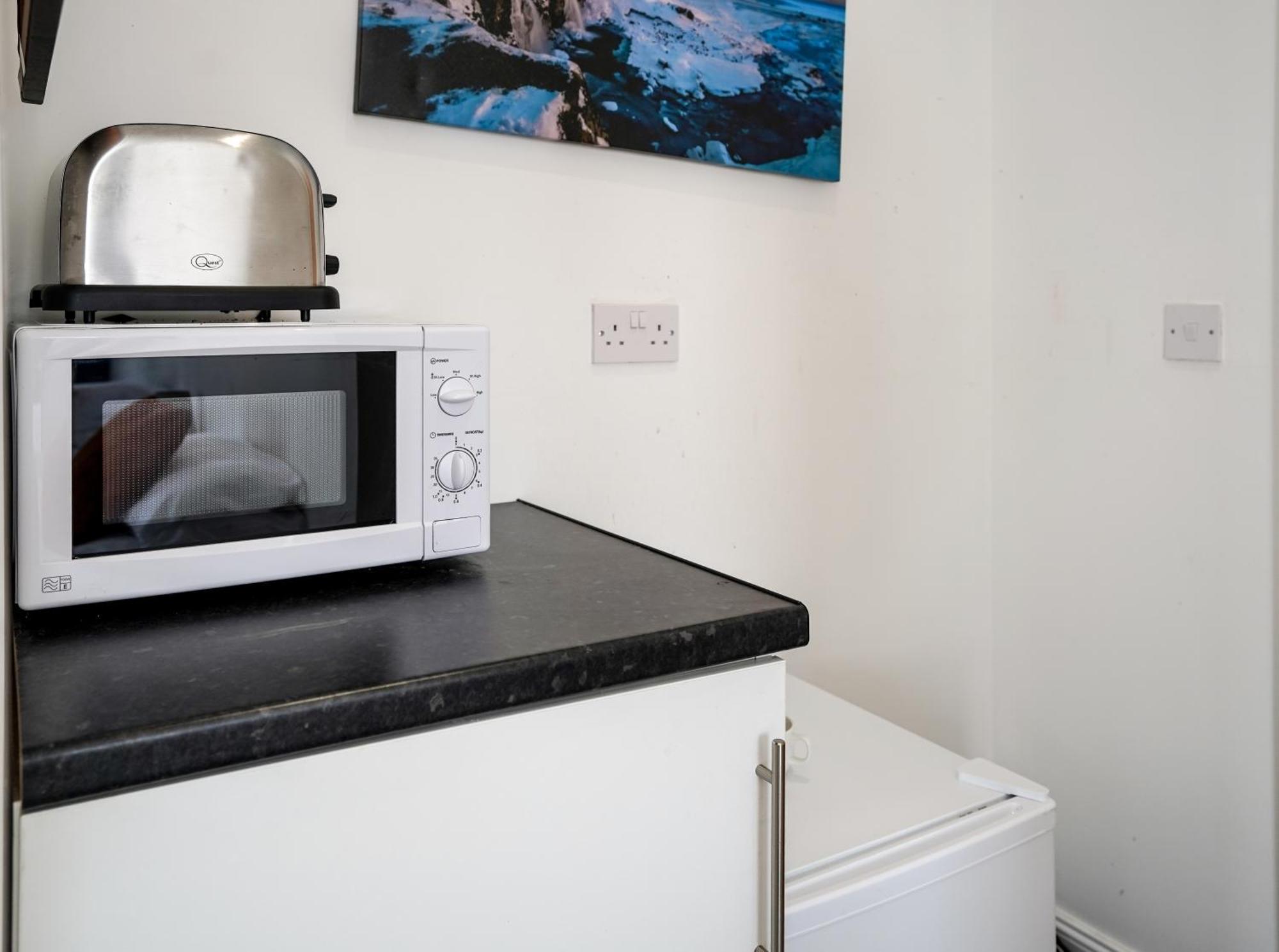 Homesly Guest Rooms, Comfortable En-Suite Guest Rooms With Free Parking And Self Check-In Berwick Upon Tweed Eksteriør bilde